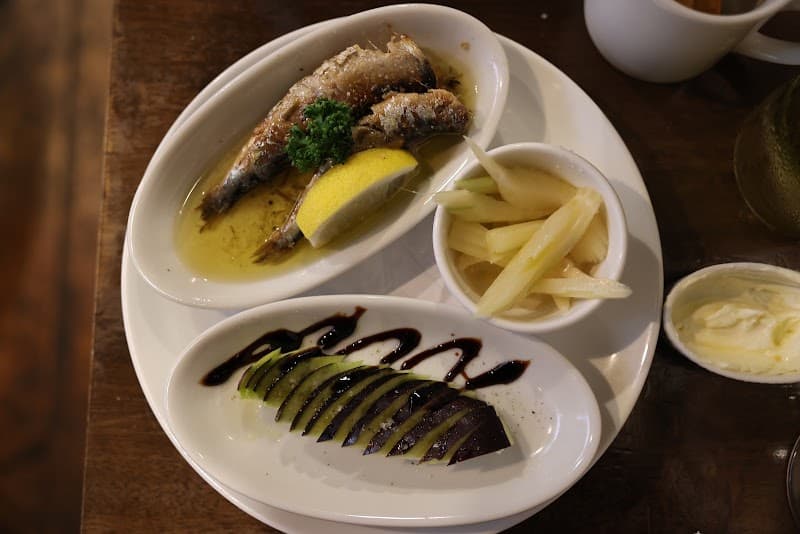 ワイン酒場 イザヴィーノの店内・料理の写真 3枚目