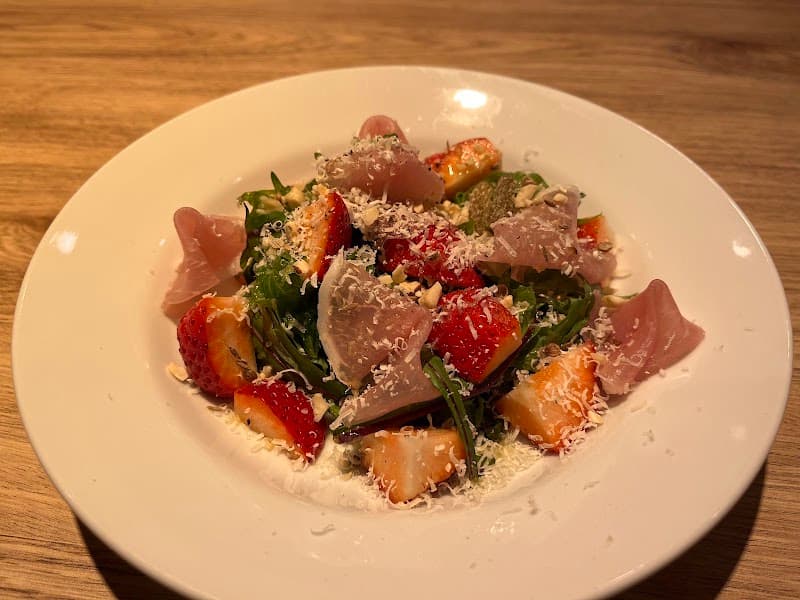 BAR law lessの店内・料理の写真 2枚目