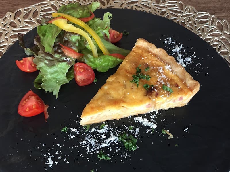 SHIZUKU wine and deliの店内・料理の写真 3枚目