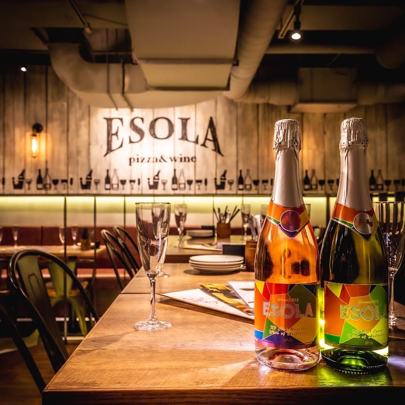 ESOLA 川崎駅前店