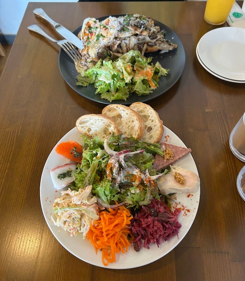 肉と魚とワイン 石引Veedaの店内・料理の写真 2枚目