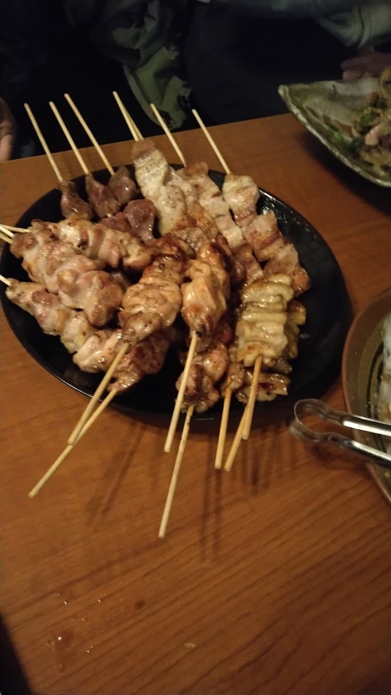 ダイニング＆バー トゥクトゥク