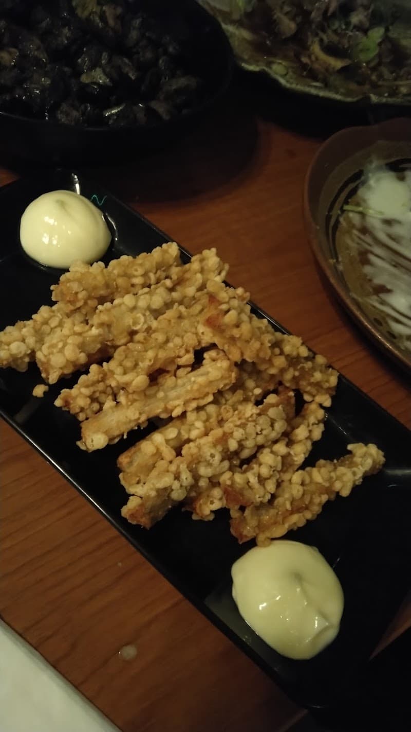 ダイニング＆バー トゥクトゥクの店内・料理の写真 2枚目