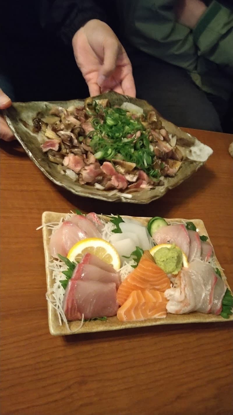 ダイニング＆バー トゥクトゥクの店内・料理の写真 3枚目