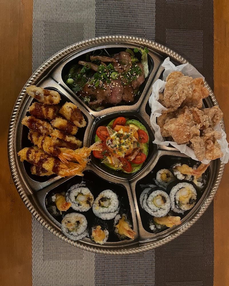 隠れ家ダイニング ぶっちょの店内・料理の写真 2枚目