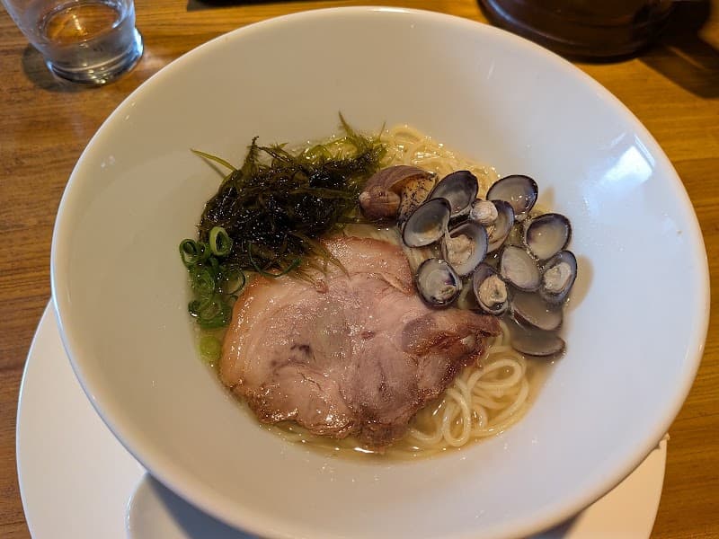 限定食堂 Sa Laの店内・料理の写真 3枚目