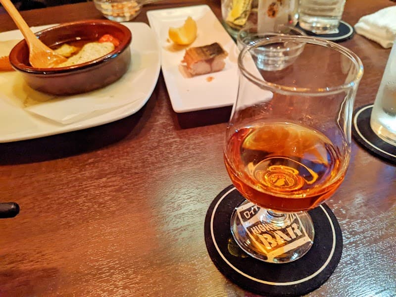 ダイニングバル ロイヤル響の店内・料理の写真 3枚目