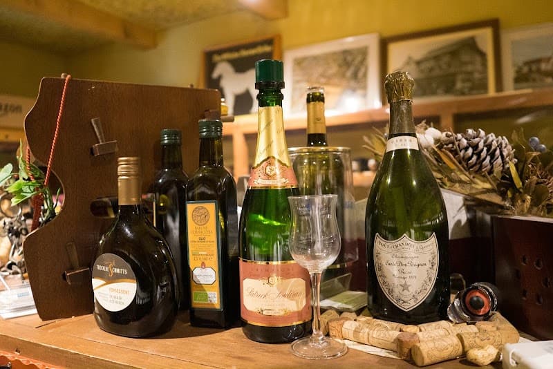 ワインショップおおしまの店内・料理の写真 3枚目