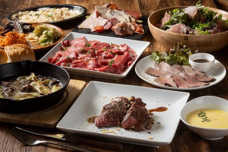 肉バル DINING MEAT×MEET 瀬田の店内・料理の写真 2枚目