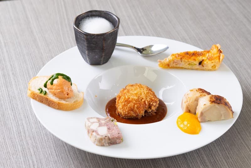 RESTAURANT DEUX VISAGESの店内・料理の写真 2枚目
