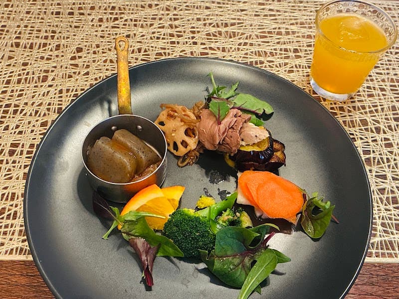 ビストロ アマーティの店内・料理の写真 2枚目