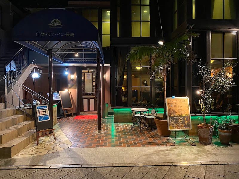 バンテアン Cafe & Bar Vingt et Un