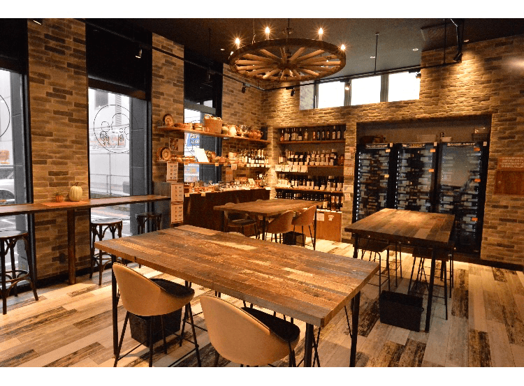 VINO (ヴィーノ)おもろまち店