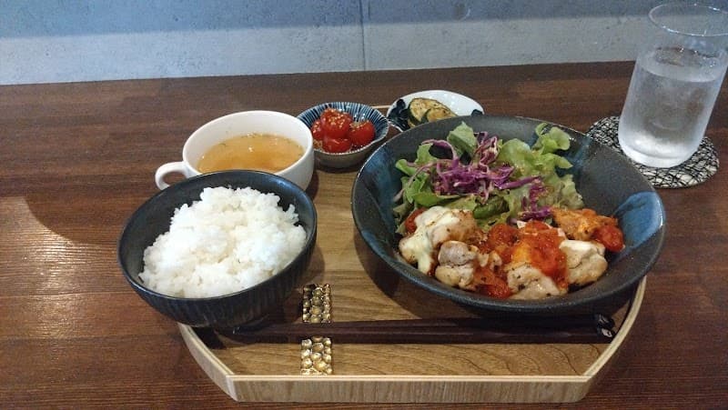 ビストロ チャンミィ