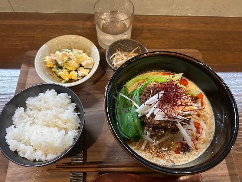 ビストロ チャンミィの店内・料理の写真 2枚目