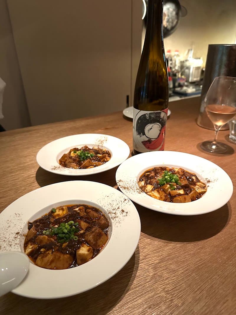 MUSHIN chinese and wine stand