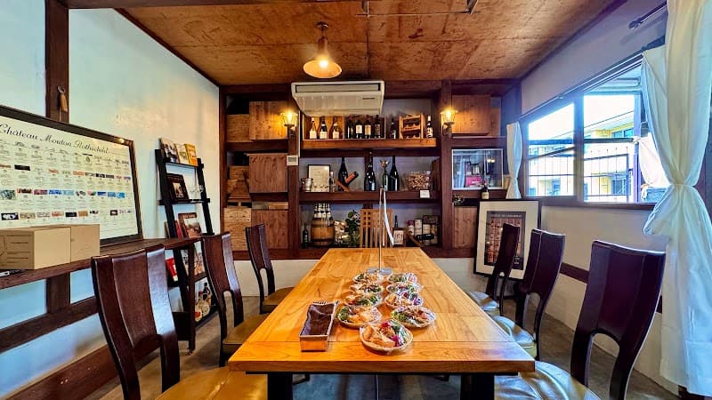 ワインショップモチヅキの店内・料理の写真 3枚目