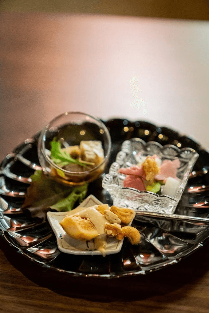 Bar 酒趣 花紋の店内・料理の写真 3枚目