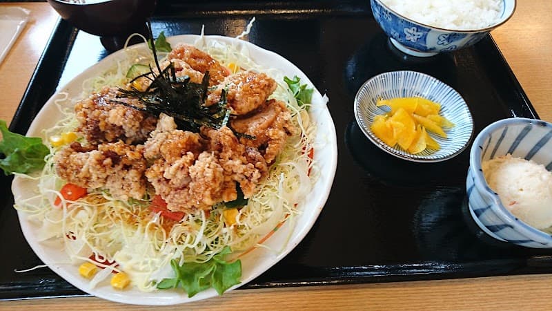 定食屋 仁亭(じんてい)の店内・料理の写真 2枚目