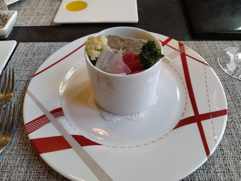 サラマンジェフの店内・料理の写真 3枚目