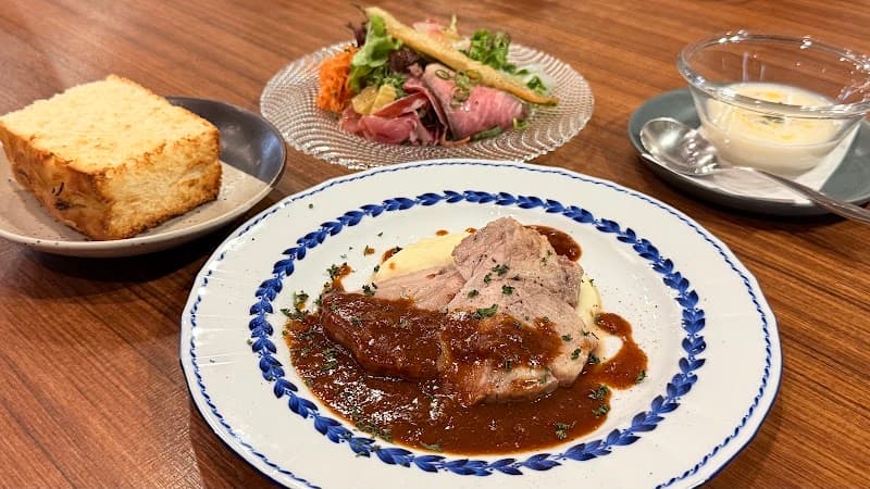 Aoi ワインとお料理の店内・料理の写真 2枚目