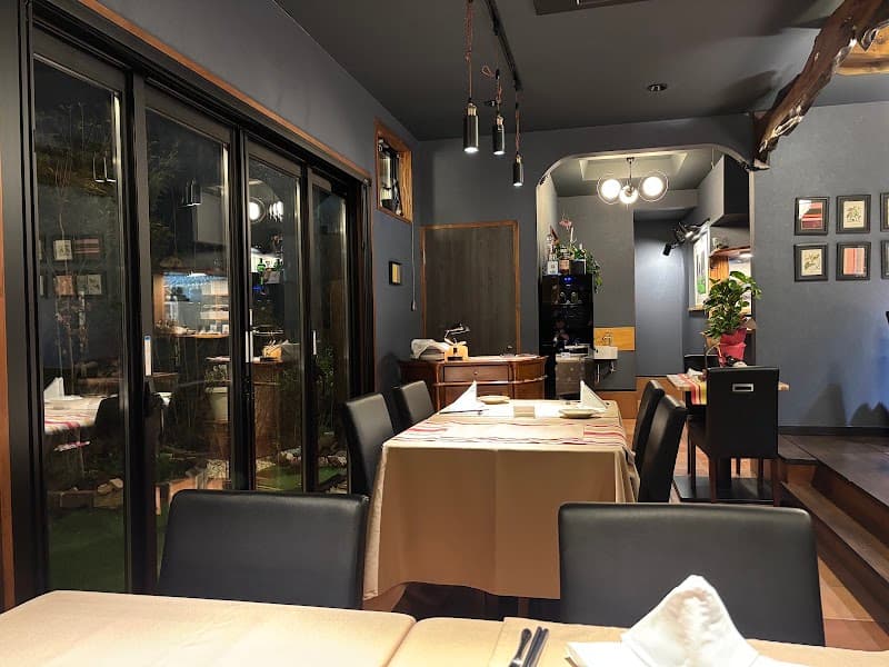 Bistrot Halhono (ビストロ ハルホノ)