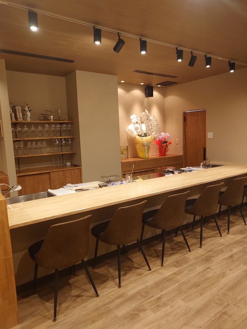 ワイン & スイーツ patisserie forme