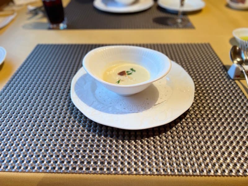 銀のフライパンの店内・料理の写真 3枚目