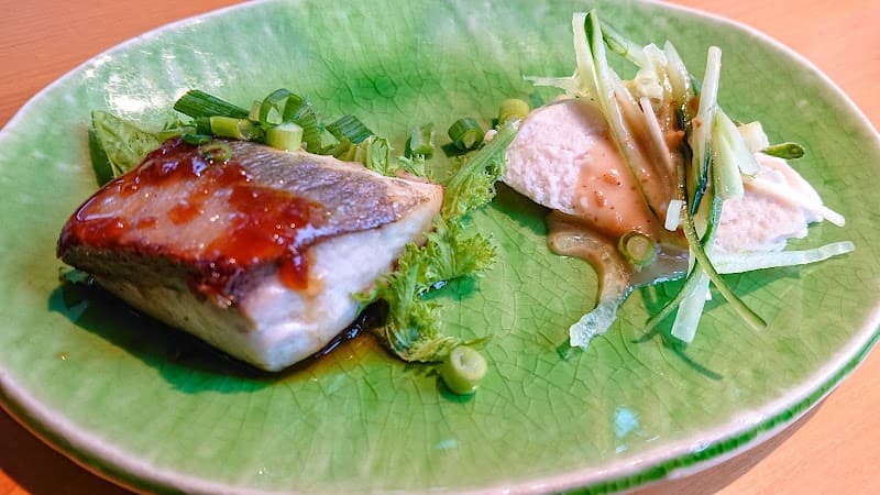 ビストロ黒屋の店内・料理の写真 2枚目