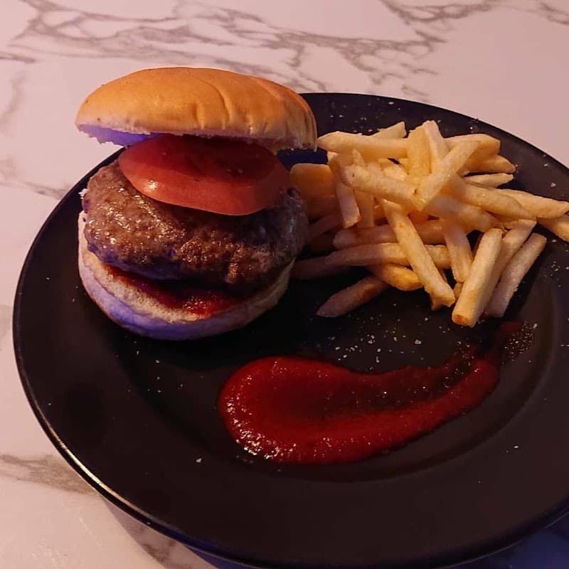 L`Apero ラペロの店内・料理の写真 3枚目