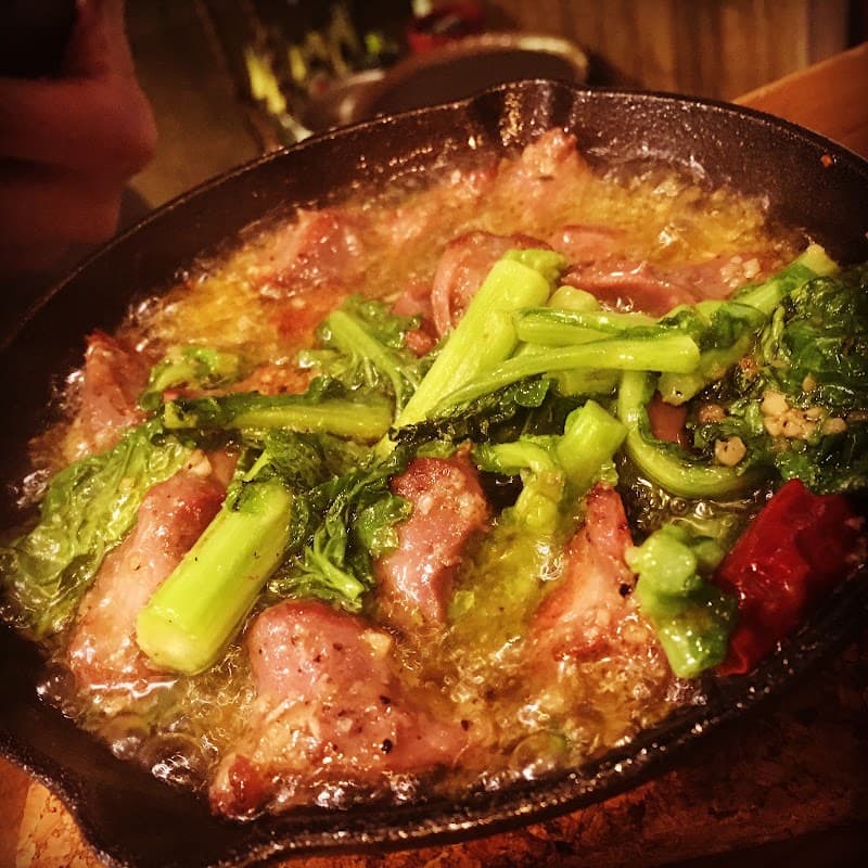自然派ワインと牡蠣とタパス 中野レンガ坂 オルガニコの店内・料理の写真 2枚目