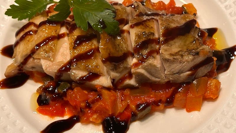 鶏ビストロなか乃の店内・料理の写真 2枚目