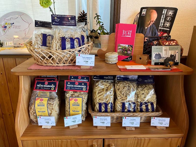 モンテ ドラーゴ Fromagerie Monte DORAGOの店内・料理の写真 3枚目