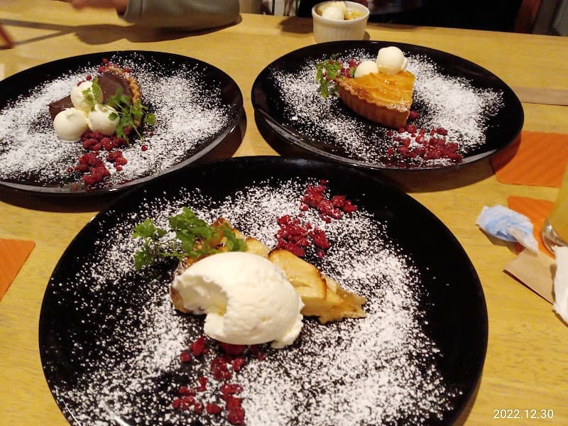 ダイニング＆カフェ ブルーの店内・料理の写真 2枚目