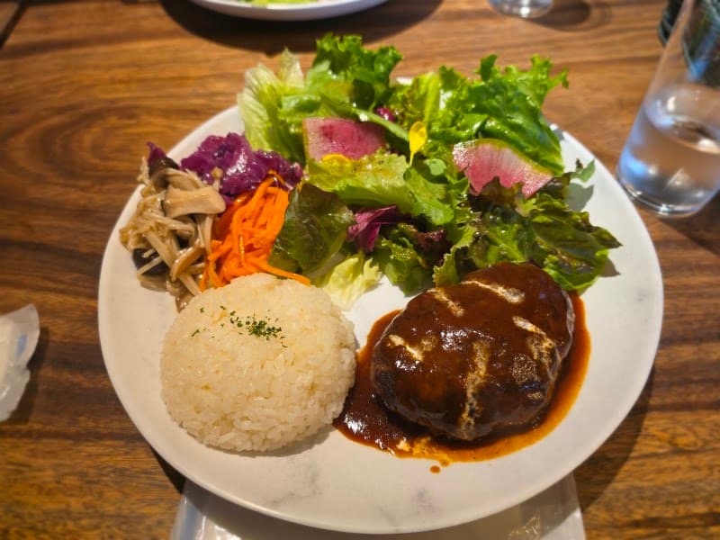 BistroHamaif (ビストロ ハマイフ)の店内・料理の写真 3枚目
