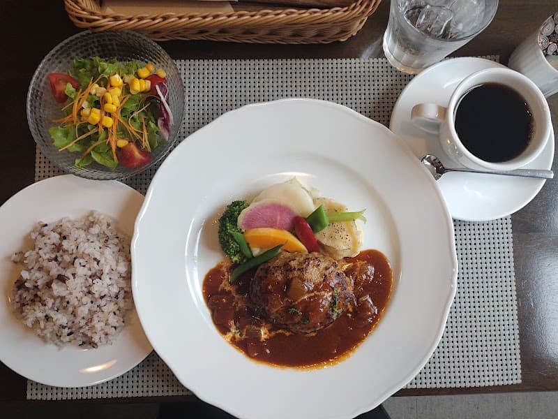 カフェ ダイニング ラ・ジットの店内・料理の写真 2枚目