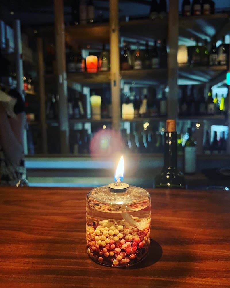 Paradise Nature wine&vinylの店内・料理の写真 3枚目