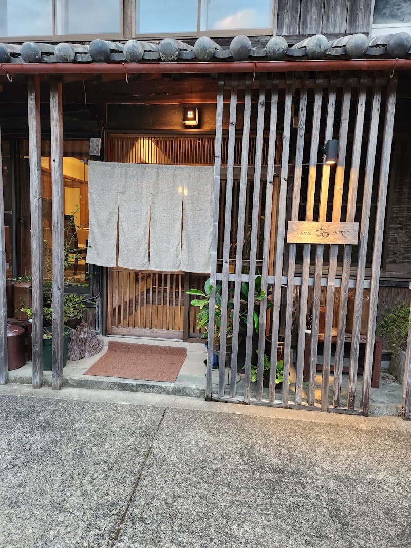 ラトリエ・あべの店内・料理の写真 1枚目