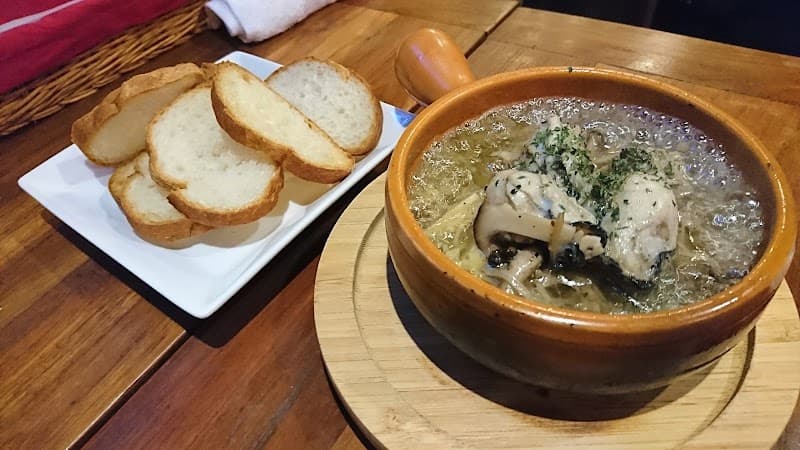 ワインと地酒で楽しめるお店 COVOの店内・料理の写真 2枚目