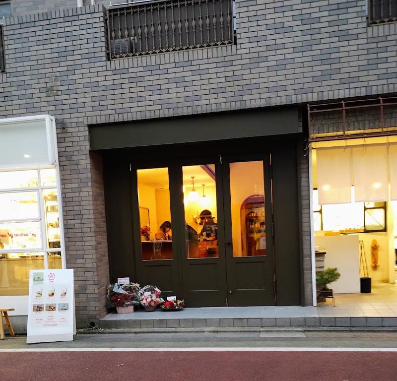 wineshop lulu