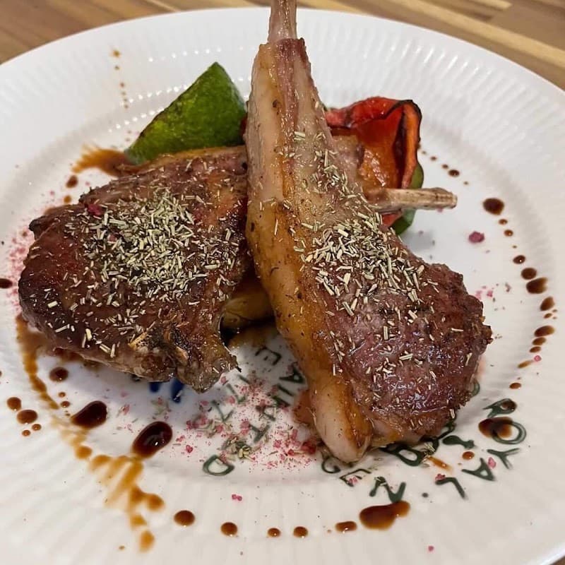 Wine Bar Cuisine LUZの店内・料理の写真 2枚目