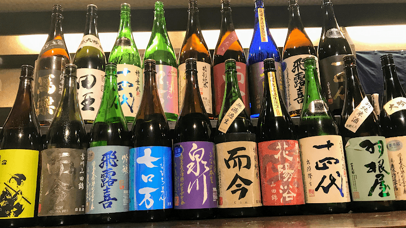 完全個室×海鮮居酒屋 全国47都道府県の日本酒 神の斬新の店内・料理の写真 2枚目