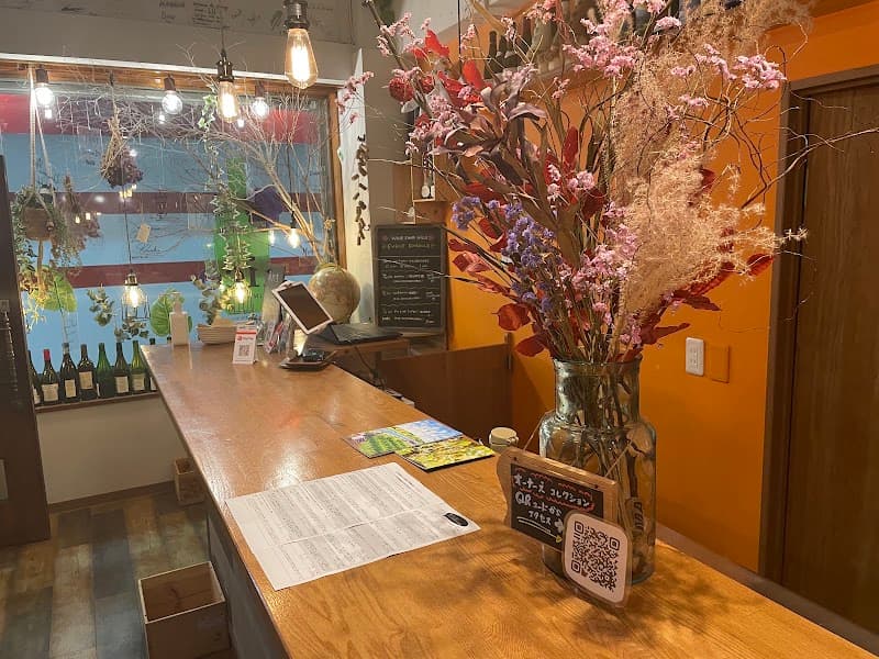 WINE SHOP nico Futakotamagawaの店内・料理の写真 3枚目