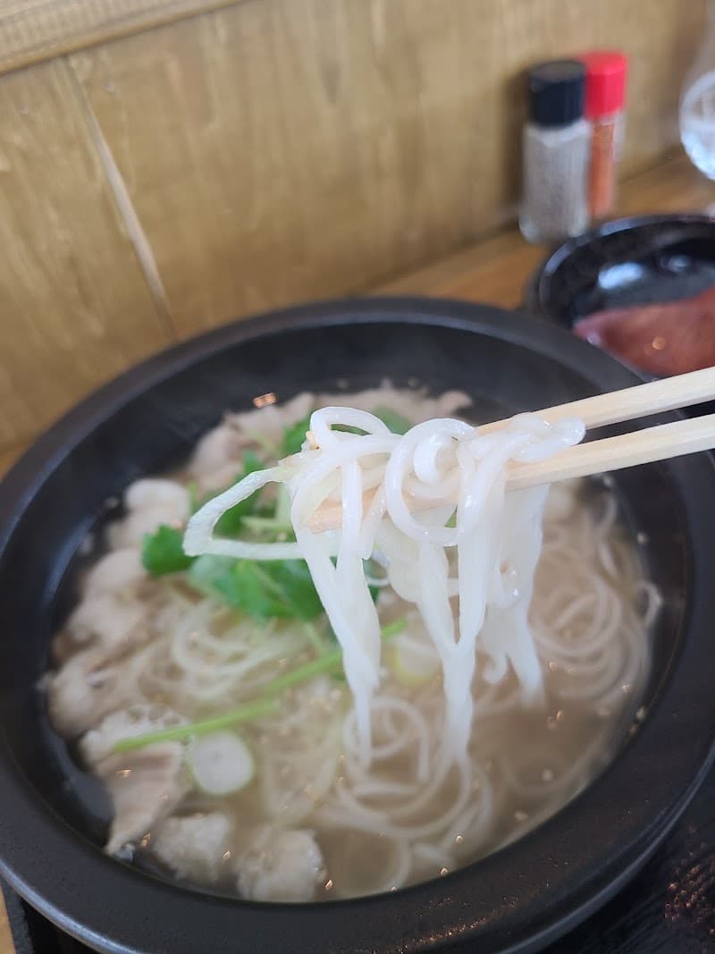 santasu 3＋ 〜osake to otsumami〜の店内・料理の写真 3枚目