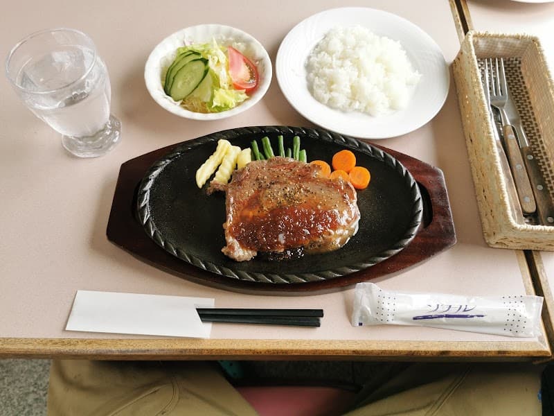 ビストロ傳刀の店内・料理の写真 2枚目