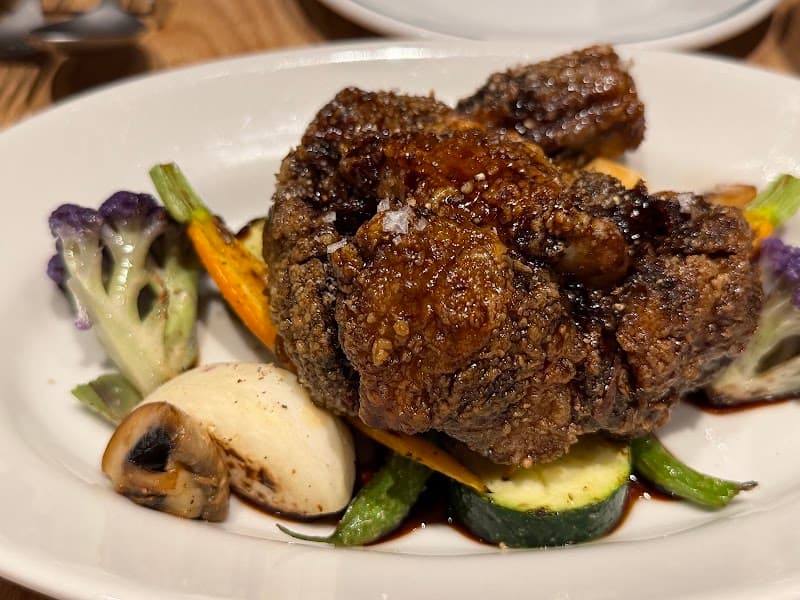 VINES ヴァインズの店内・料理の写真 3枚目
