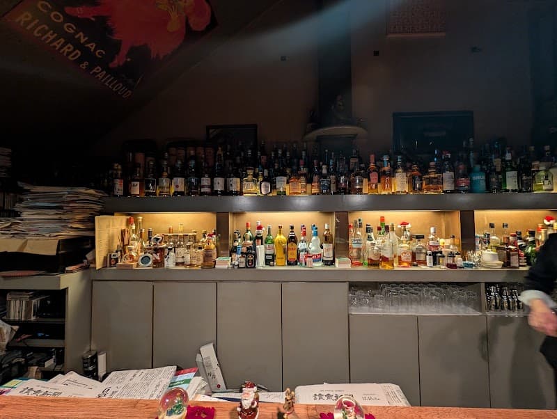 BAR JEY'S (ジェイズ)の店内・料理の写真 3枚目