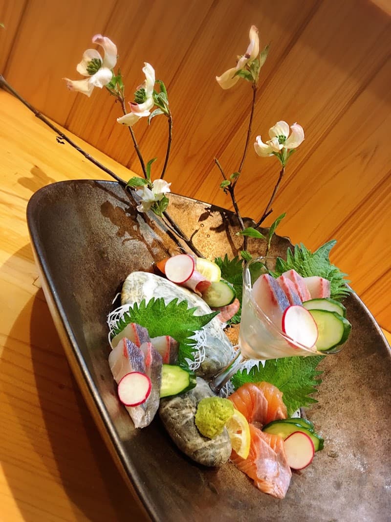 旬菜酒家 天手古舞の店内・料理の写真 2枚目