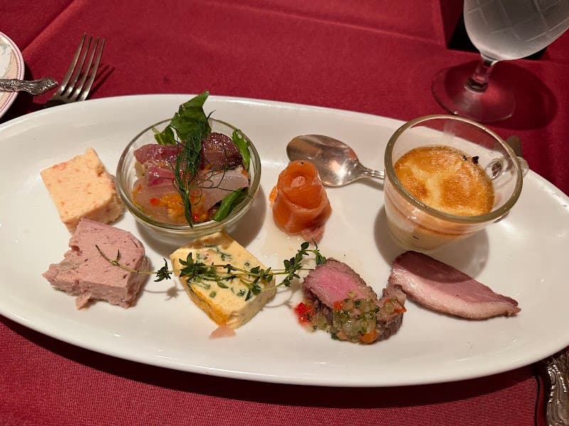 ビストロ プティポワの店内・料理の写真 3枚目