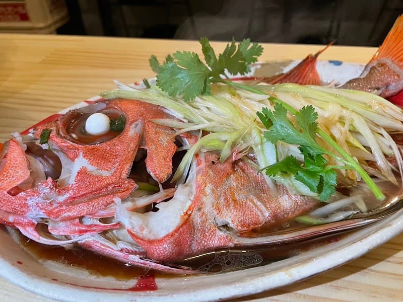 小さな中華ビストロ ROKUの店内・料理の写真 2枚目